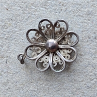 blomster-vedhaeng-sølv-filigran-ottebladet-blomst-halskaedevedhaeng-vintage-smykke